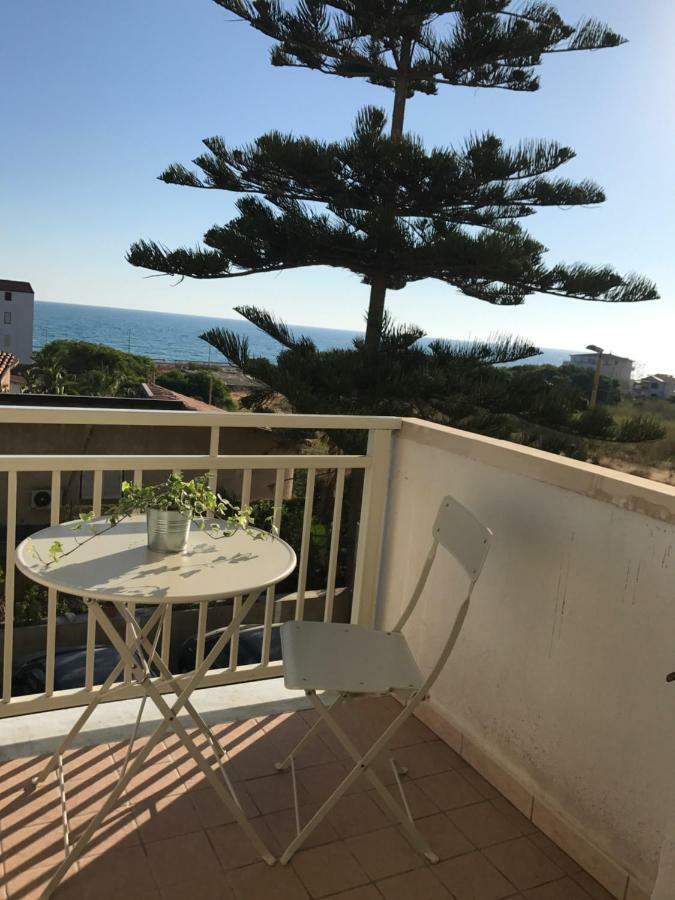 Frontemare Bed & Breakfast Agrigento Ngoại thất bức ảnh